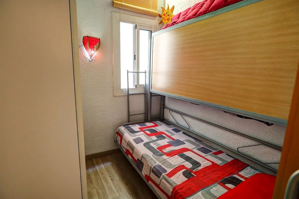 Aquarium Apartment