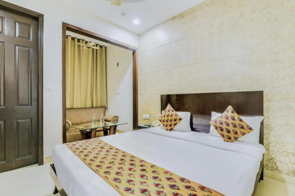 Cosy Grand, Chanakyapuri by The Cosy Hotels