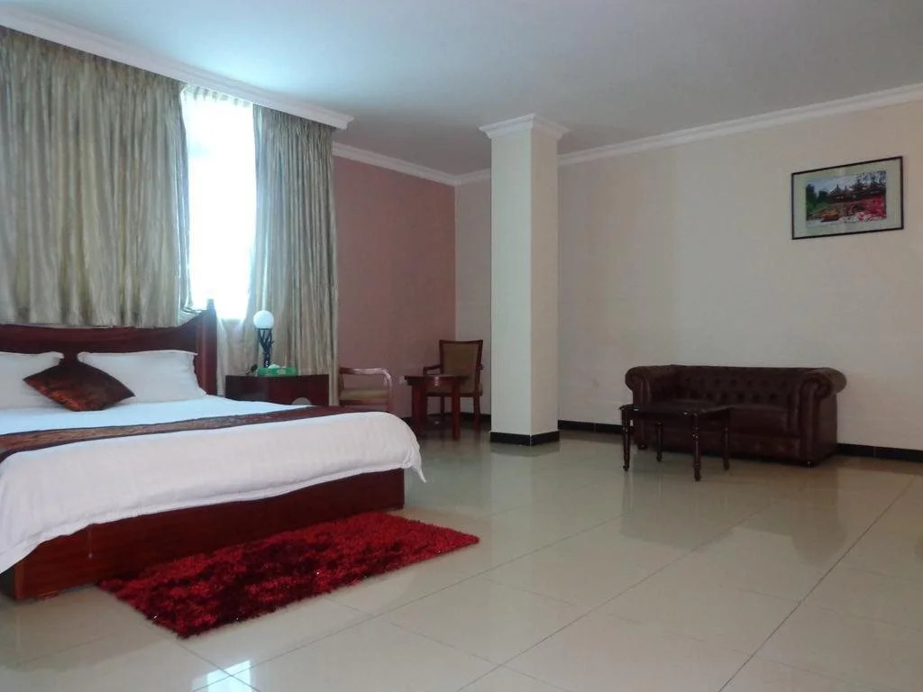Helzer Inn