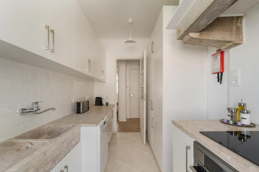 Casa Boma Lisboa - Shining & Spacious Apartments With Balcony - Alvalade I