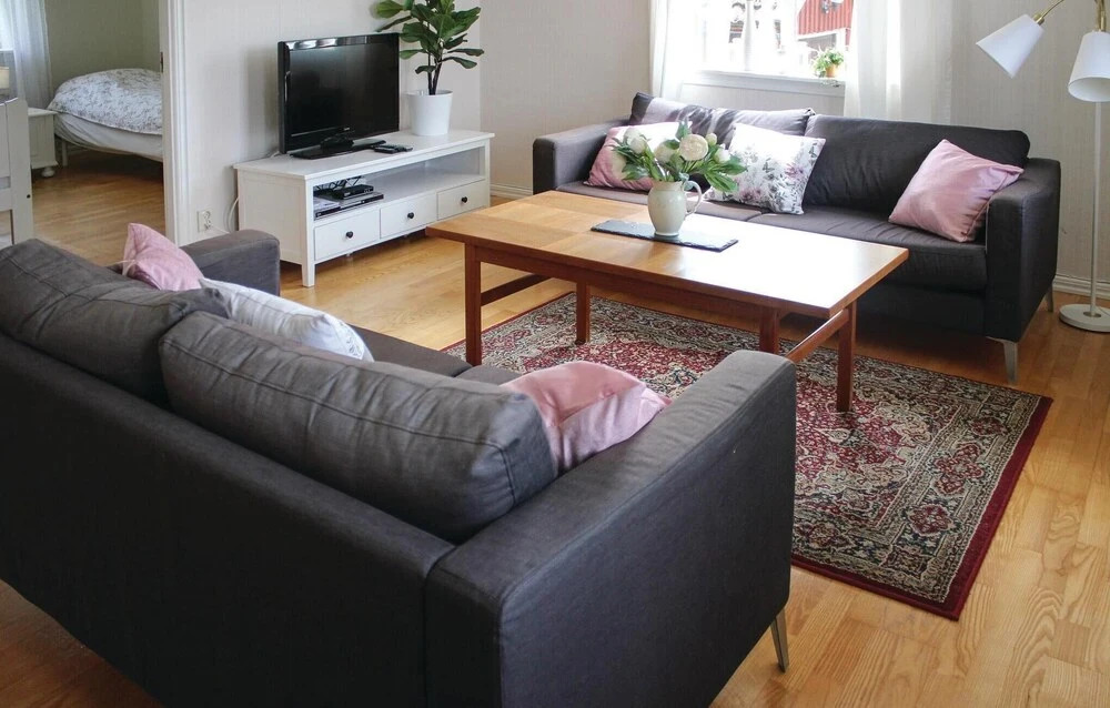 Lovely Home In Hestra With Wifi