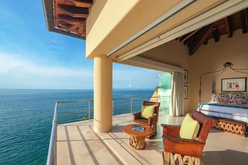Conchas Chinas Villa Sleeps 10 with Pool and Air Con