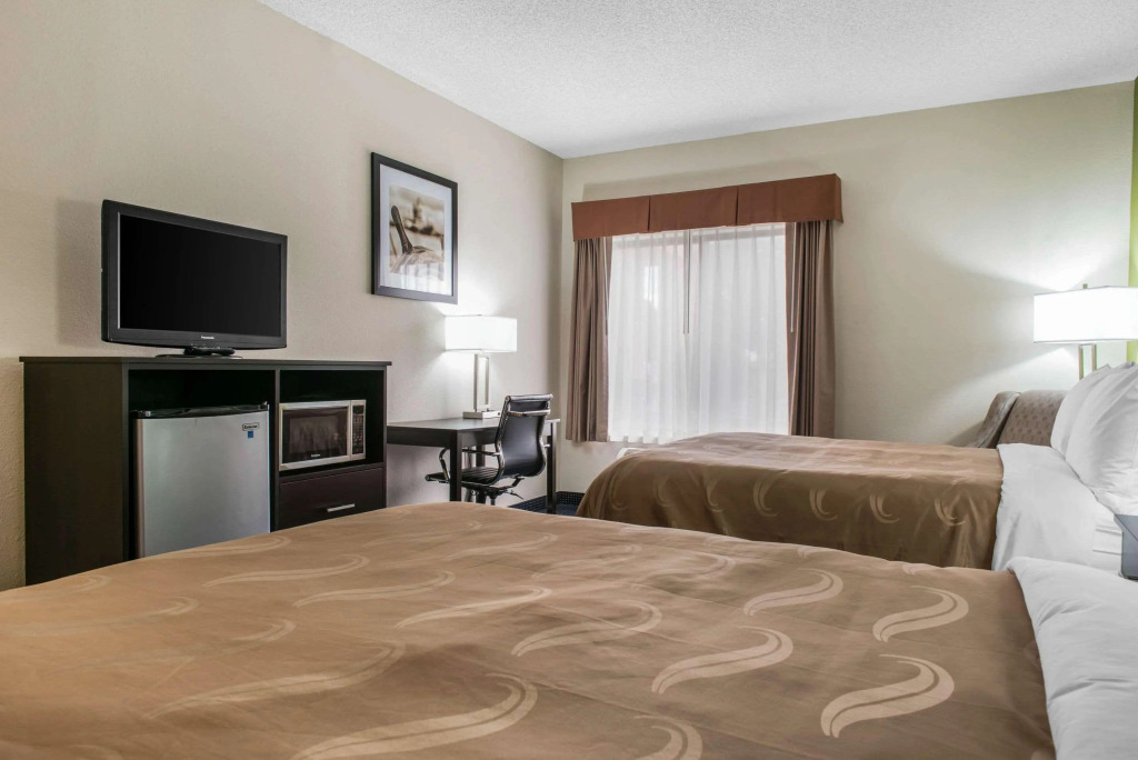 Quality Inn & Suites Anderson I-69