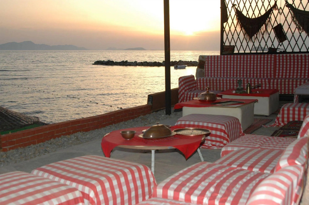Aydem Hotel