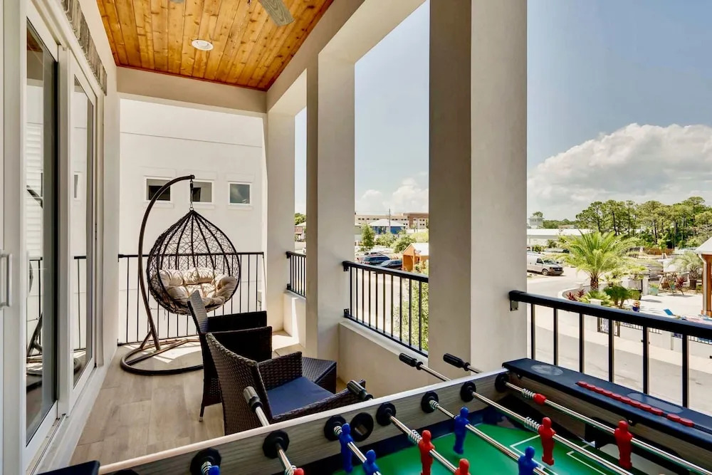 Serenity Retreat by Destin Getaways