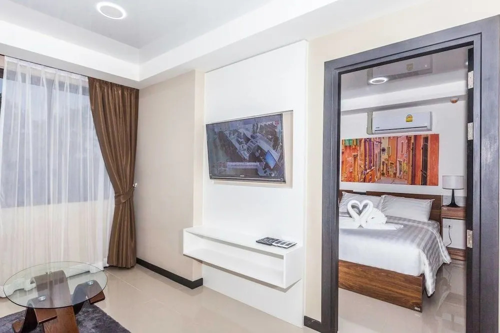 MBC Mai Khao Beach Condotel LUXURY APARTMENTs