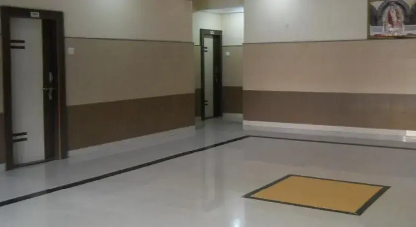 Hotel Sai Aradhana