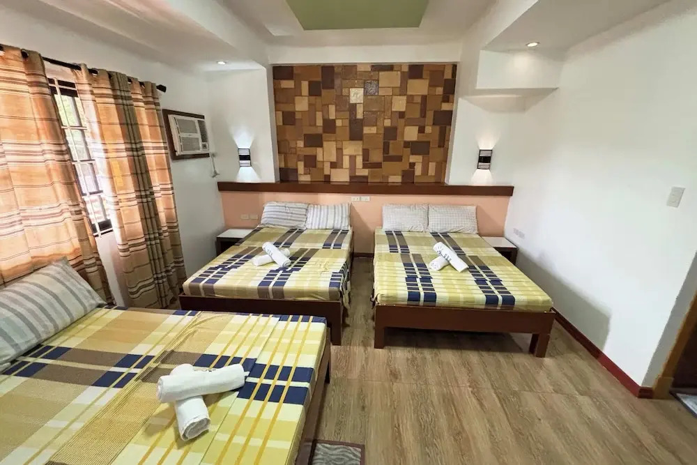Sea Jewel Hotel Puerto Galera powered by Cocotel