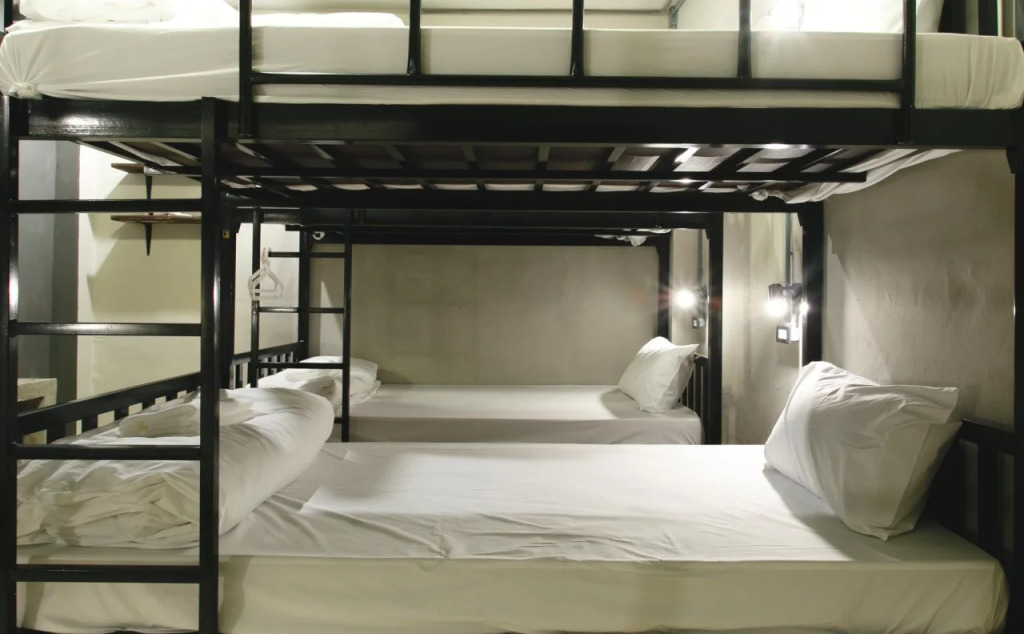 Bedtime Story at Chiang Mai - Hostel