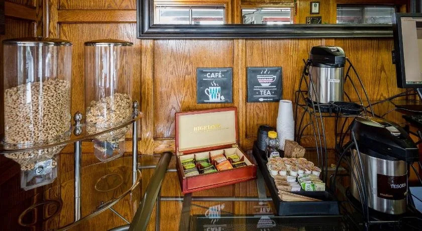 The Palo Alto Inn