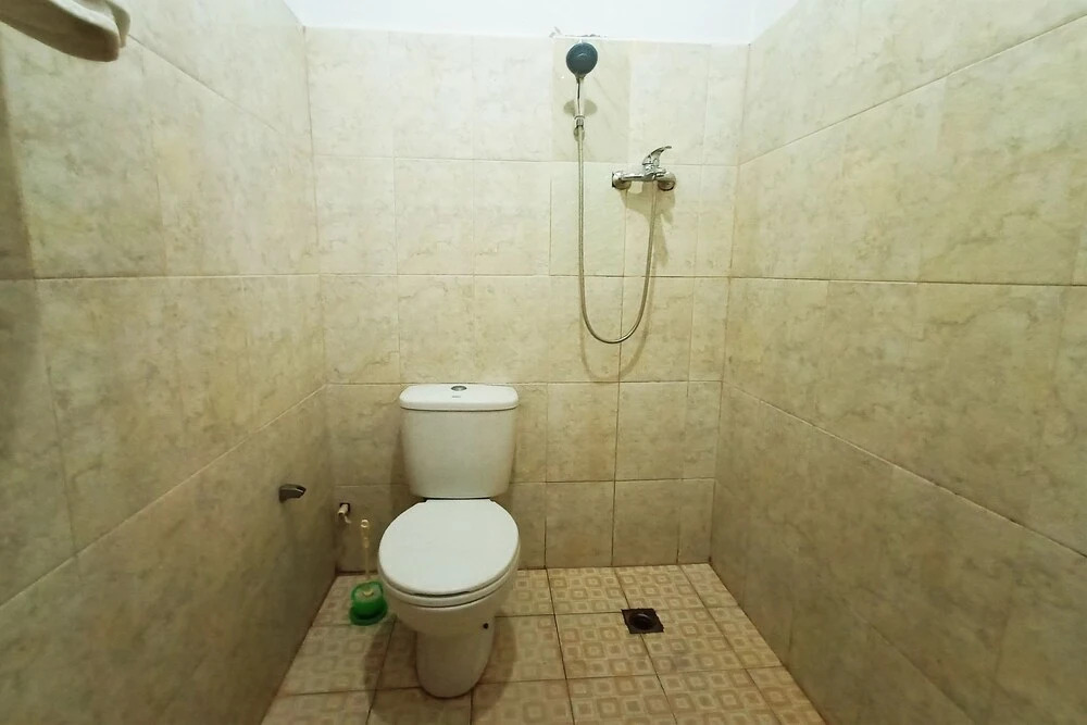 Oyo 916 Bintara Guest House