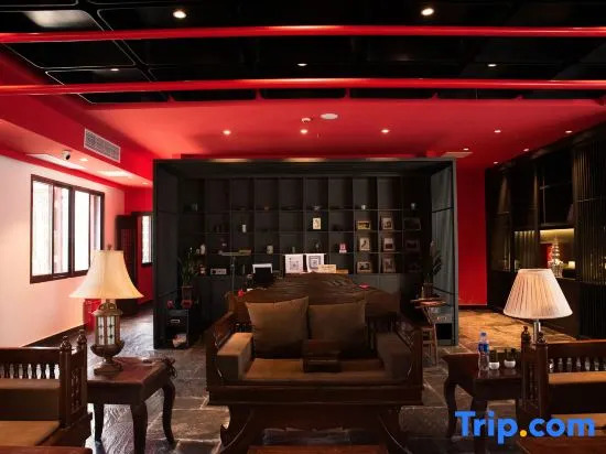 Yulou Homestay (Yaowan Scenic Area)