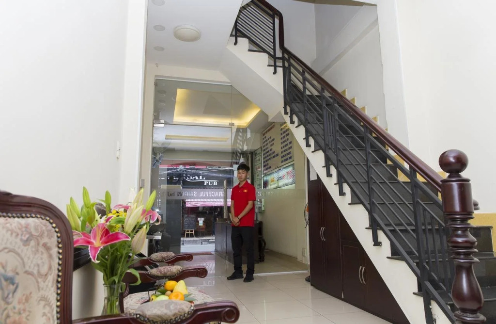 Graceful Saigon Hotel