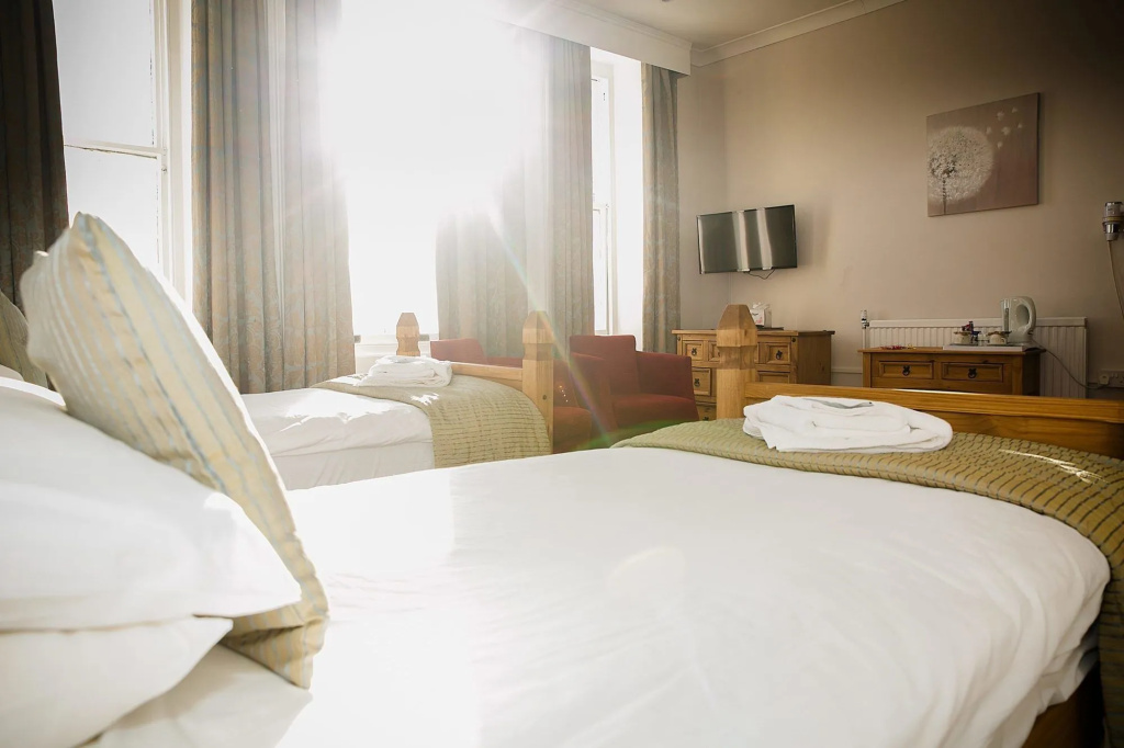 The Cumberland Hotel