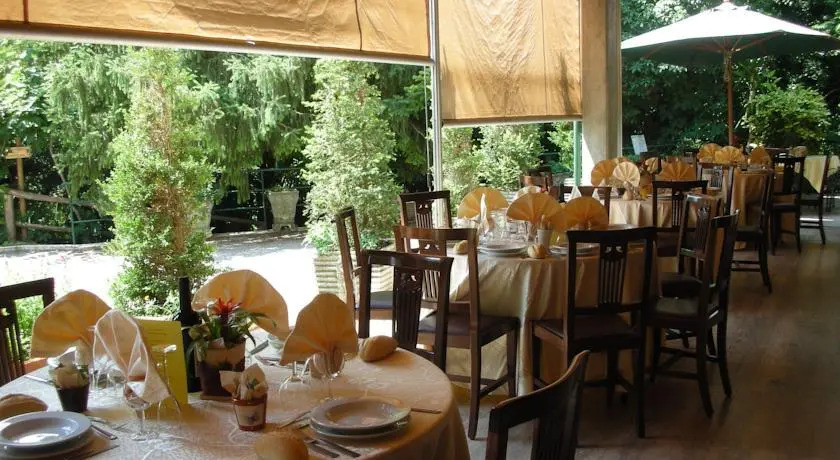 Hotel Paradiso