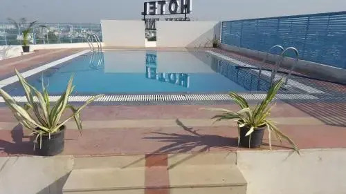 Hotel Sky Inn by OYO Rooms
