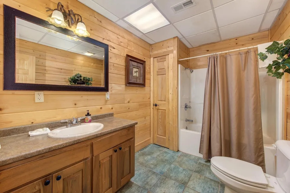 Cabin w/ Hot Tub, Theater & Views - Sleeps 22