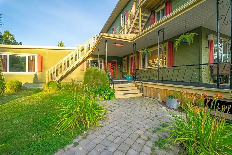 Auberge de la rive de Charlevoix - Auberge familiale pour voyageurs de tous âges