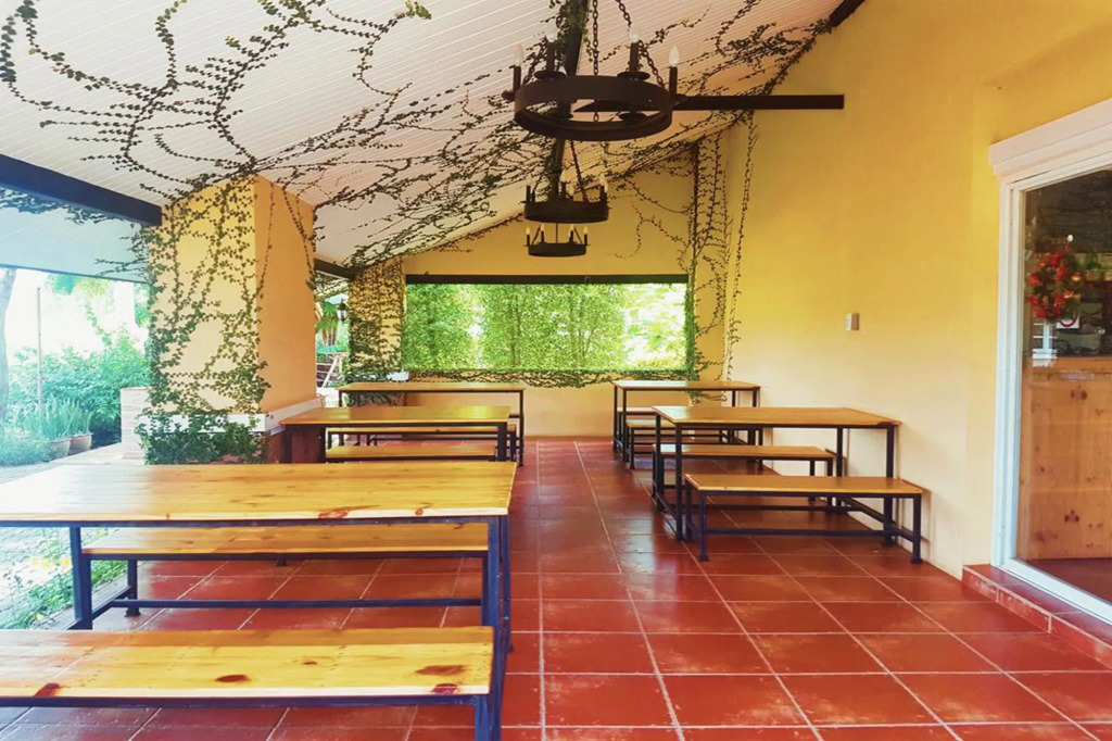 Palazzo Pavone Gallery & Resort