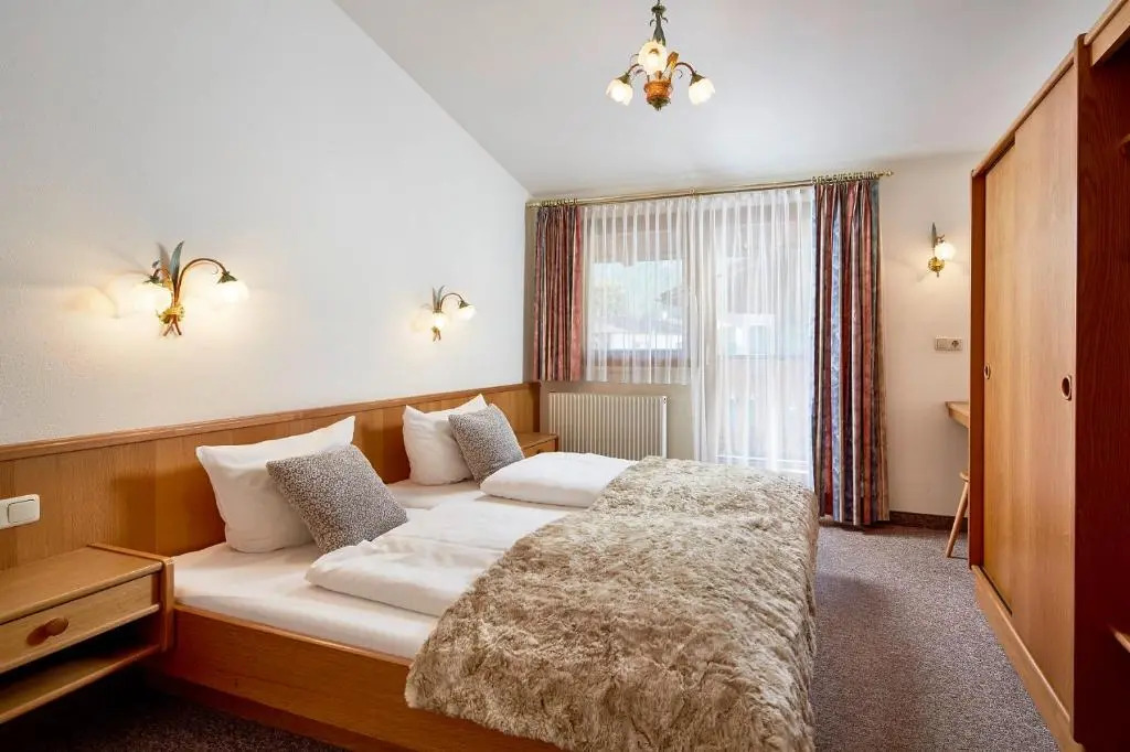 Apartments Alpina