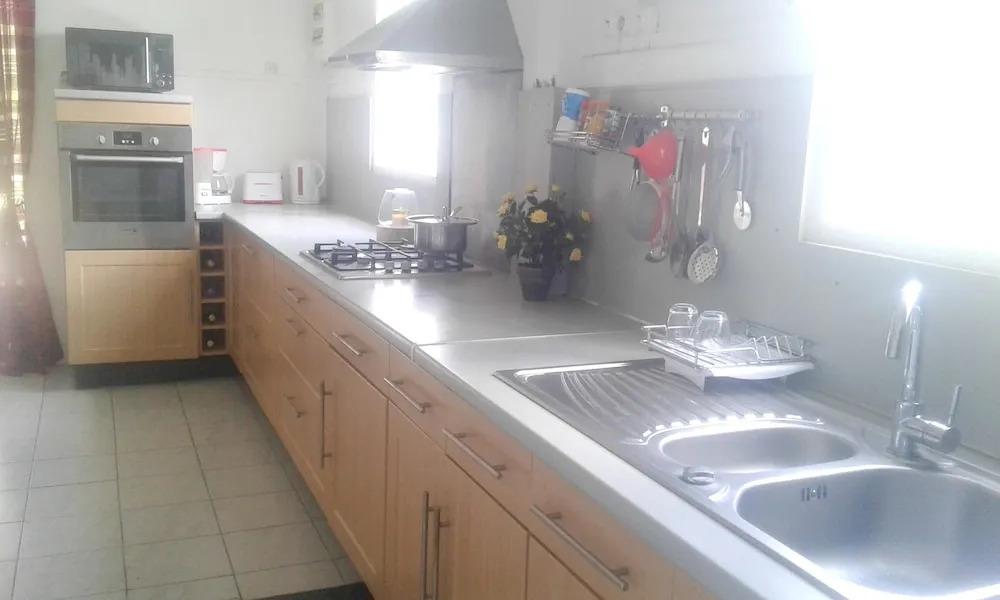 Apartment With one Bedroom in Le Gosier, With Enclosed Garden and Wifi
