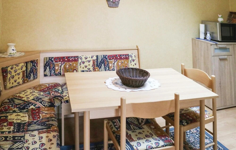 Stunning apartment in Rostock w/