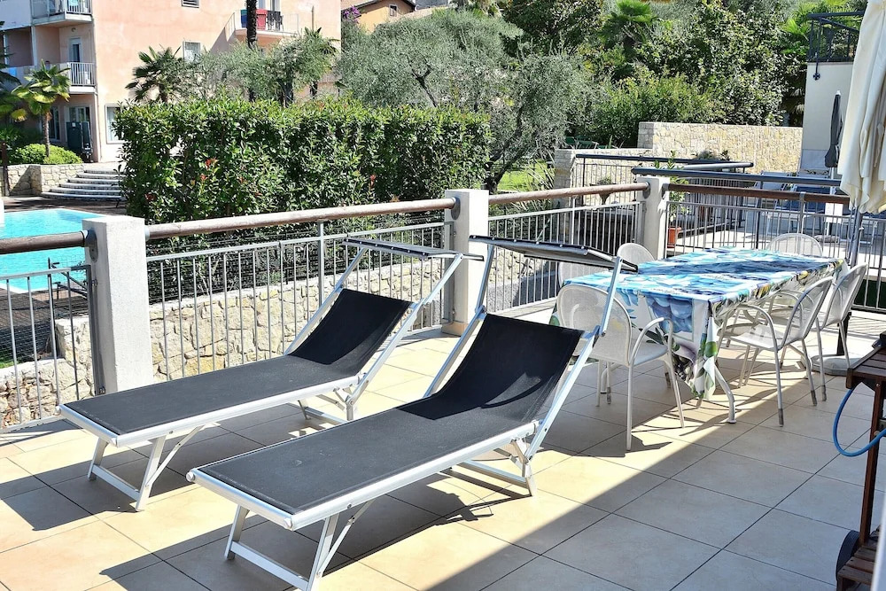 Casa Al Lago With Pool