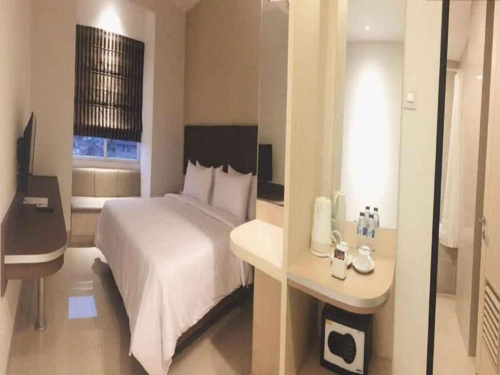 Sparks Odeon Sukabumi, ARTOTEL Curated
