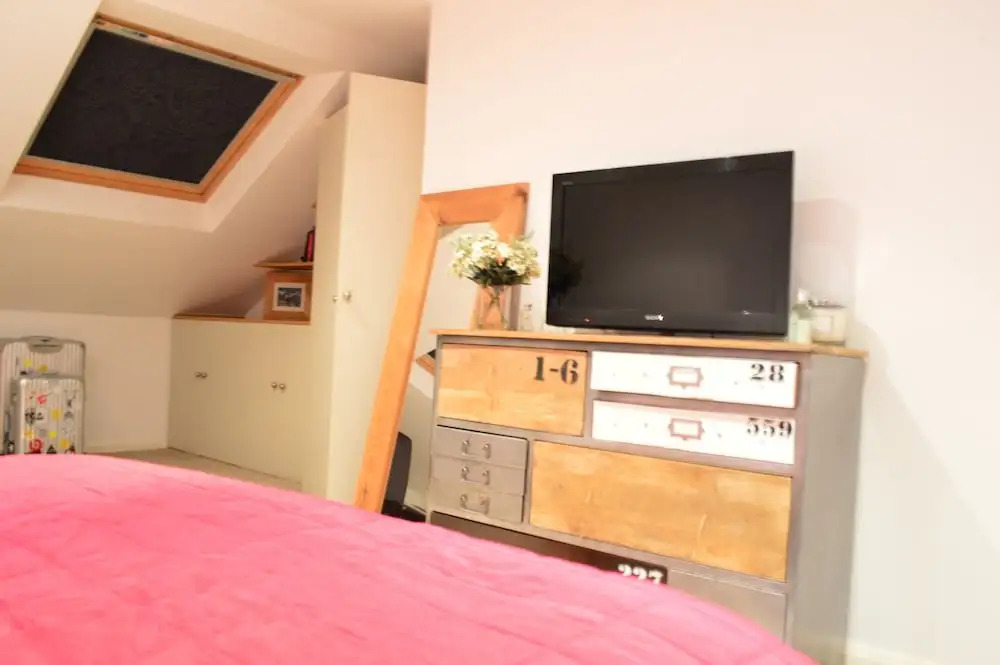 Spacious 2 Bedroom House Close to Notting Hill
