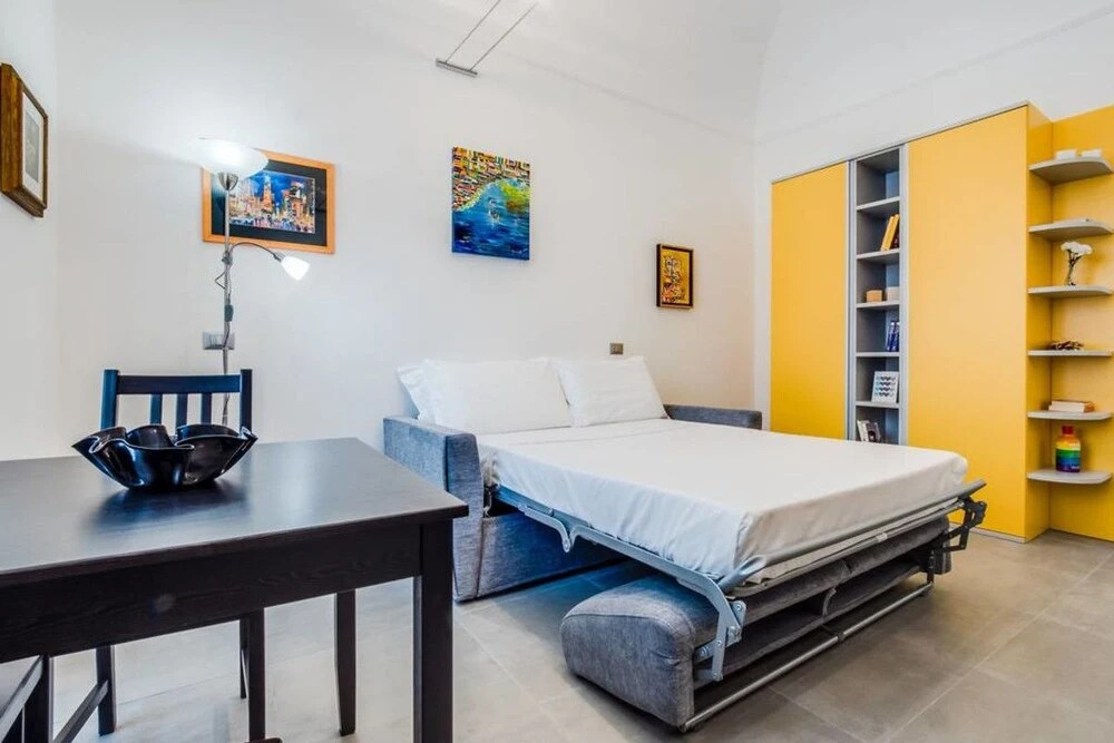 Nice and Colorful Flat Next to the Vatican