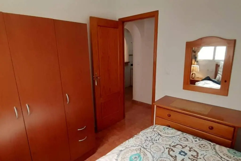 Cozy Holiday @ 3BR Apt Near Beach Promenade!
