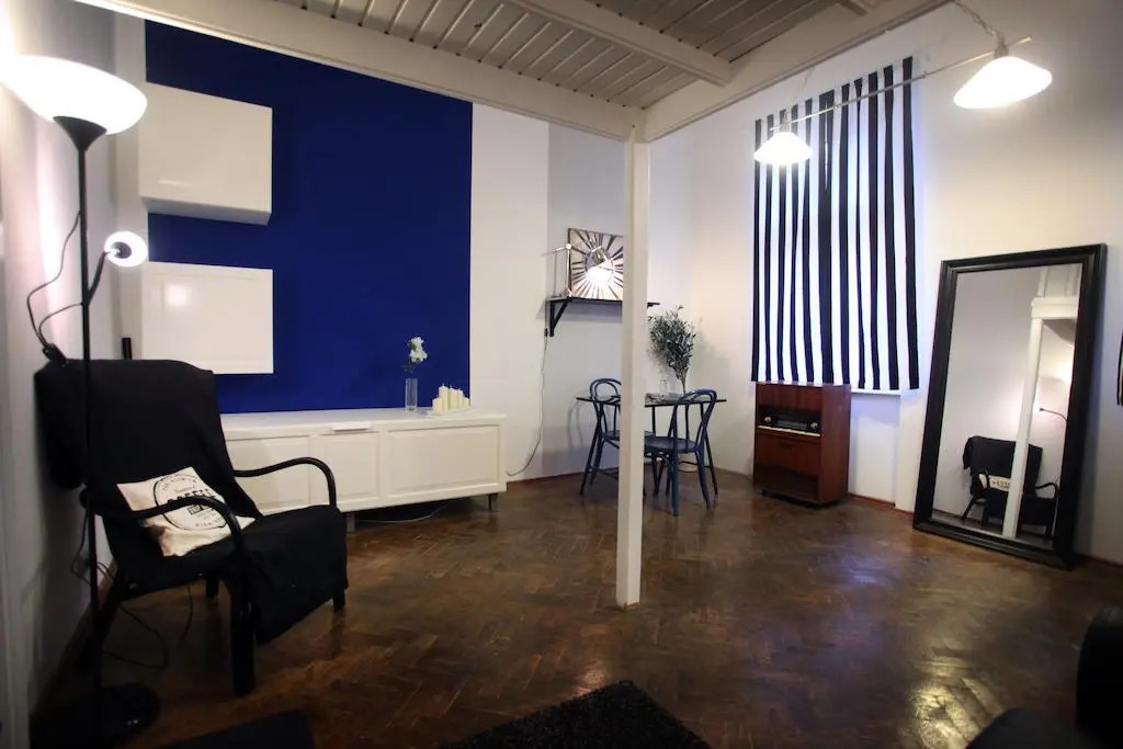 Trendy Equipped Apartment