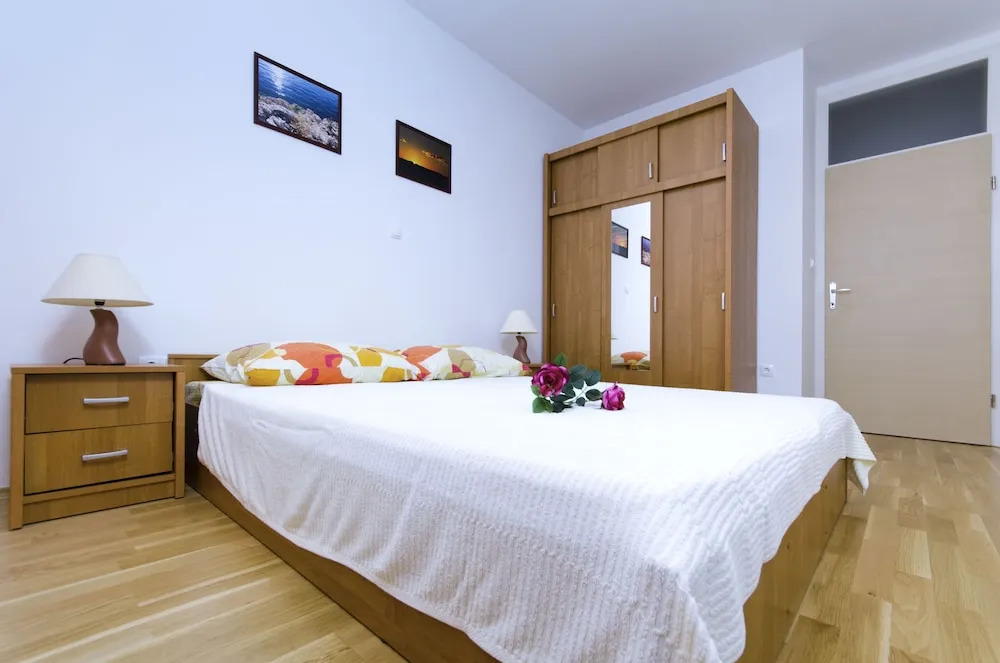 Apartment West