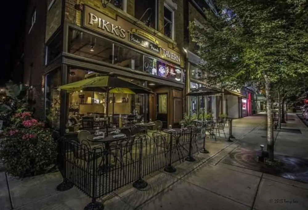 Pikk's Inn