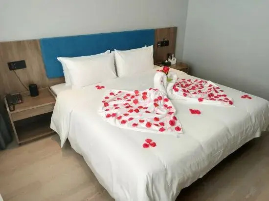 7Days Inn Hotel (Hebi Railway Station Qibin Avenue)