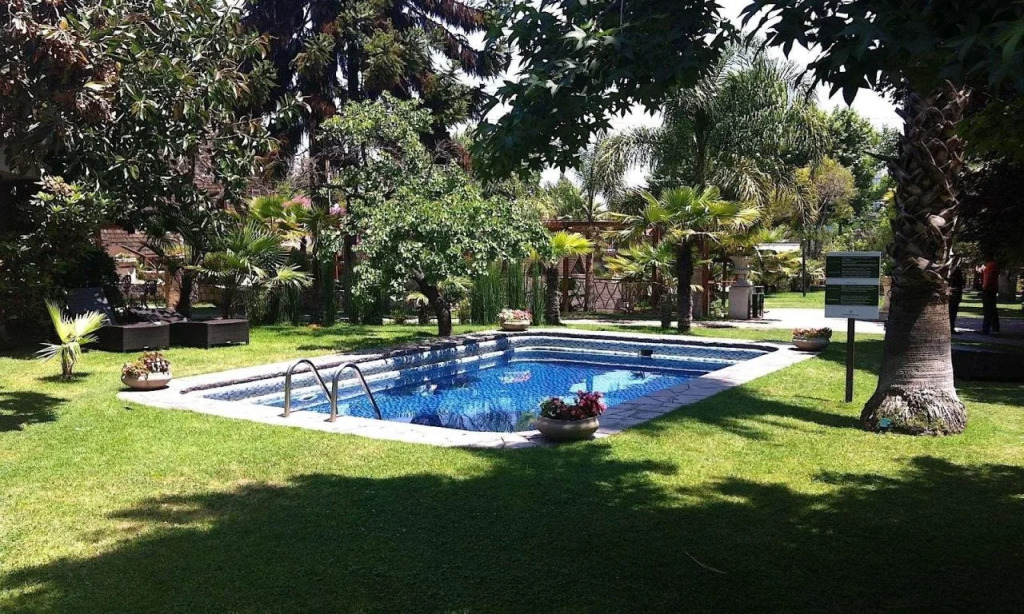 Hotel Manquehue Las Condes