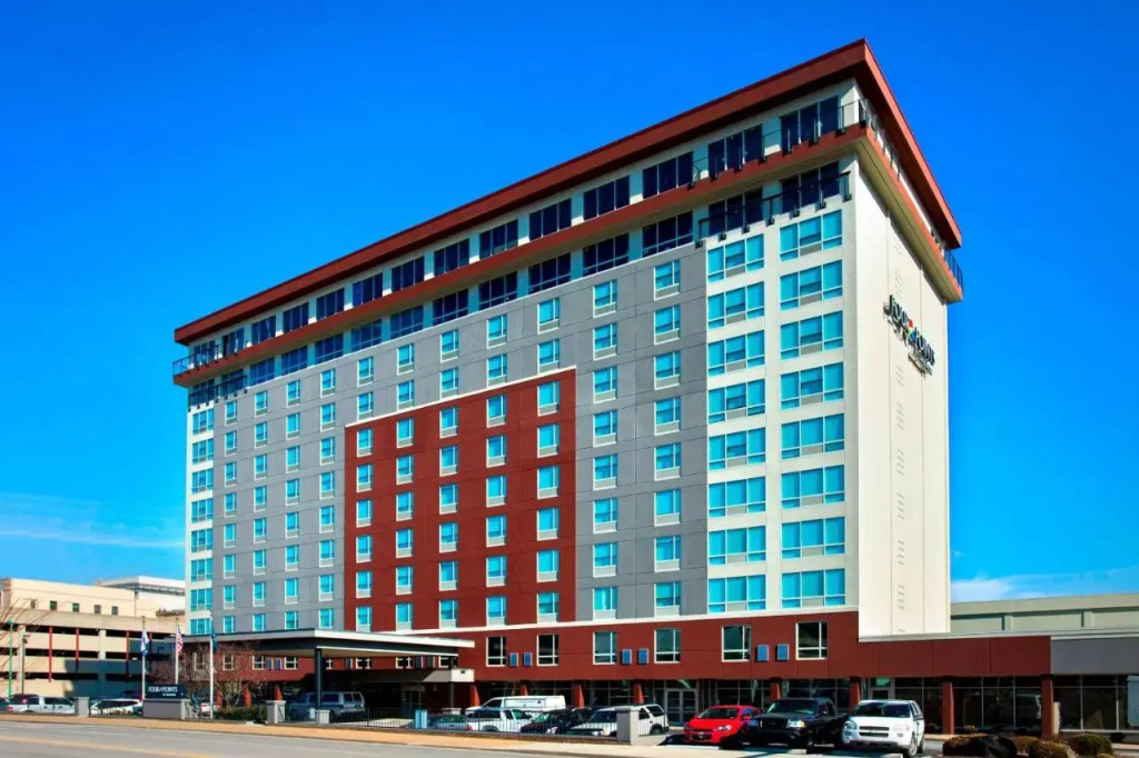 Holiday Inn Charleston