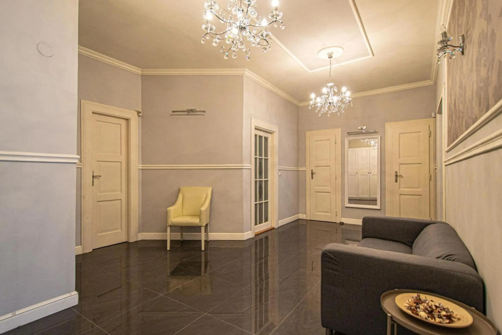 Luxury Central 150m2 Apartment on Wencelas Square with Private Garage