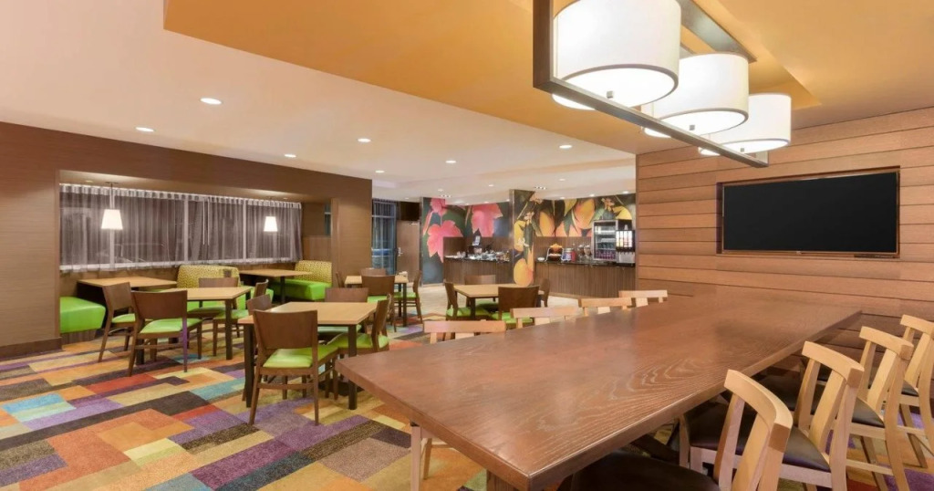 Fairfield Inn & Suites by Marriott Pittsburgh Airport/Robinson Township