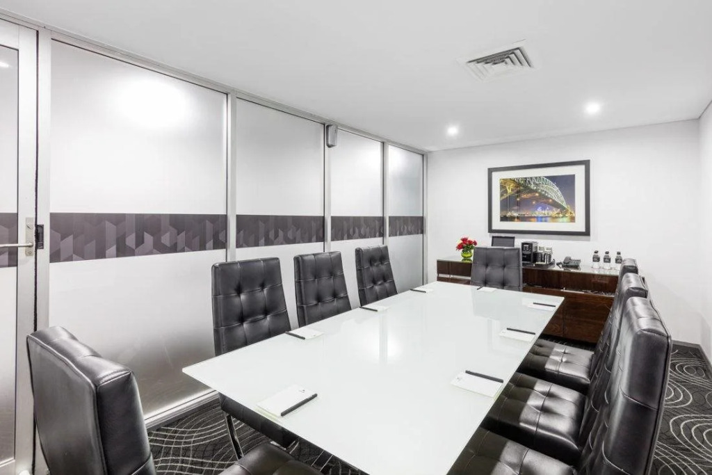 Meriton Suites World Tower, Sydney