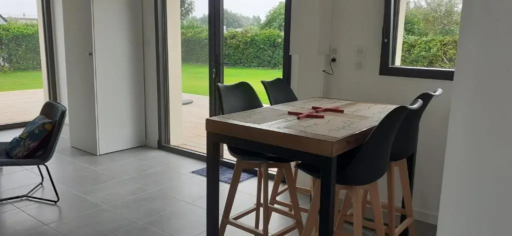 Petite maison neuve, plain-pied, proche des plages
