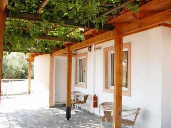 Primavera Paradise Apartments