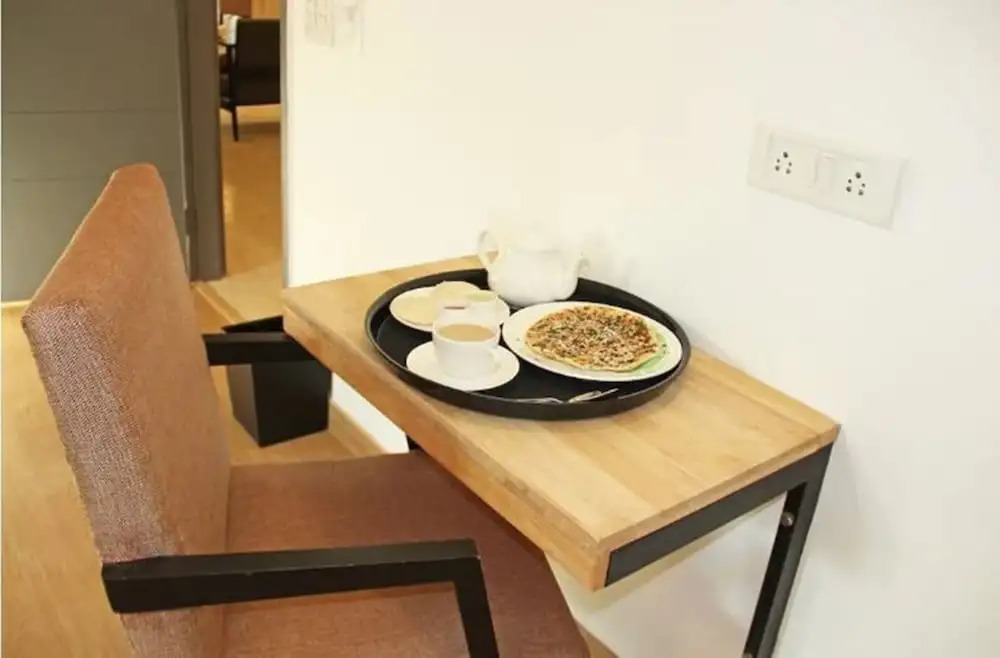 Hotel Express INN, Panvel