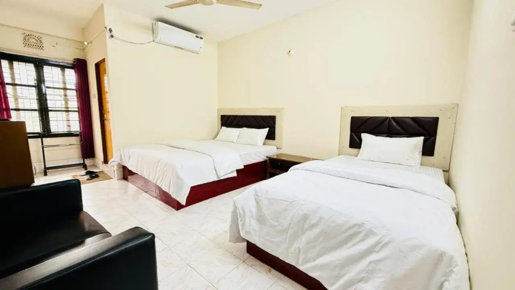 Hotel Green Land