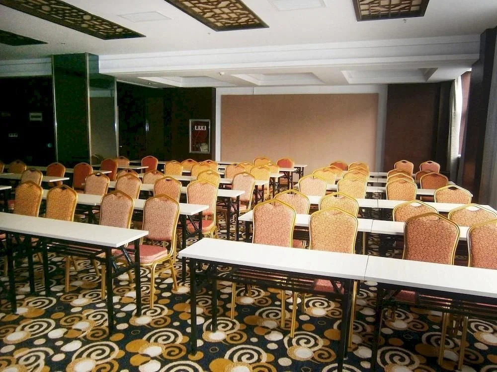 Hometown Langting Business Hotel