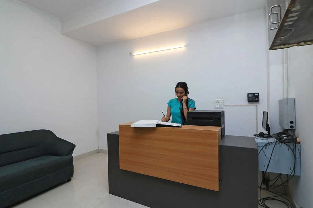 Hotel O Sathguru Residency Near New Ashok Nagar Metro Station
