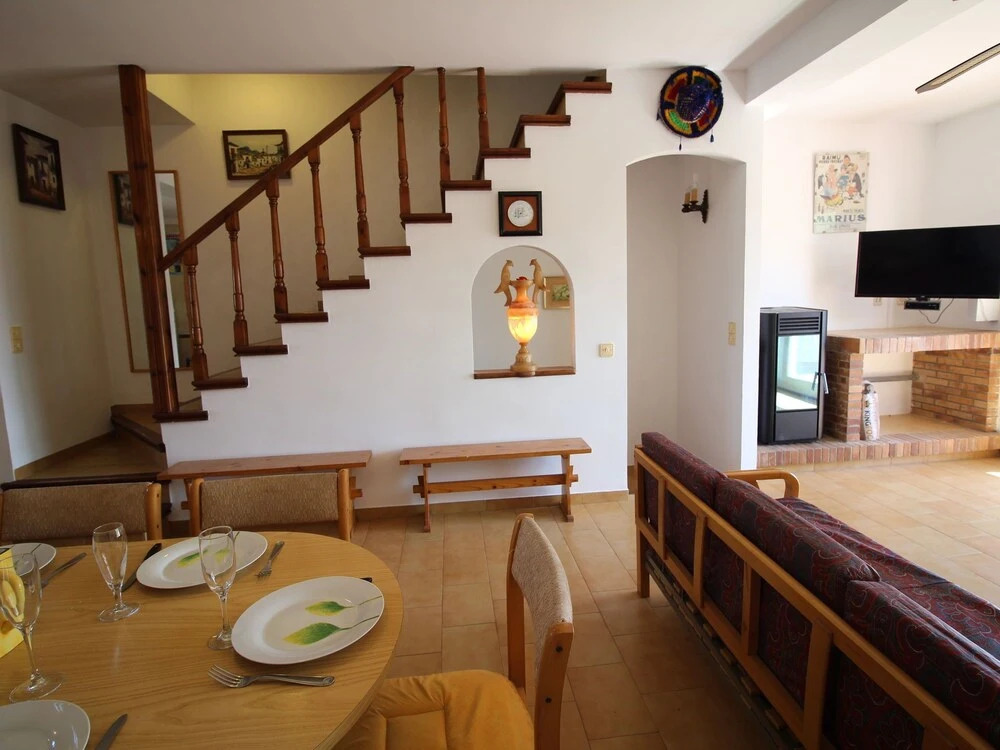 Cozy Holiday Home in Empuriabrava With Terrace and Jetty