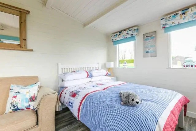 Seal Cabin
