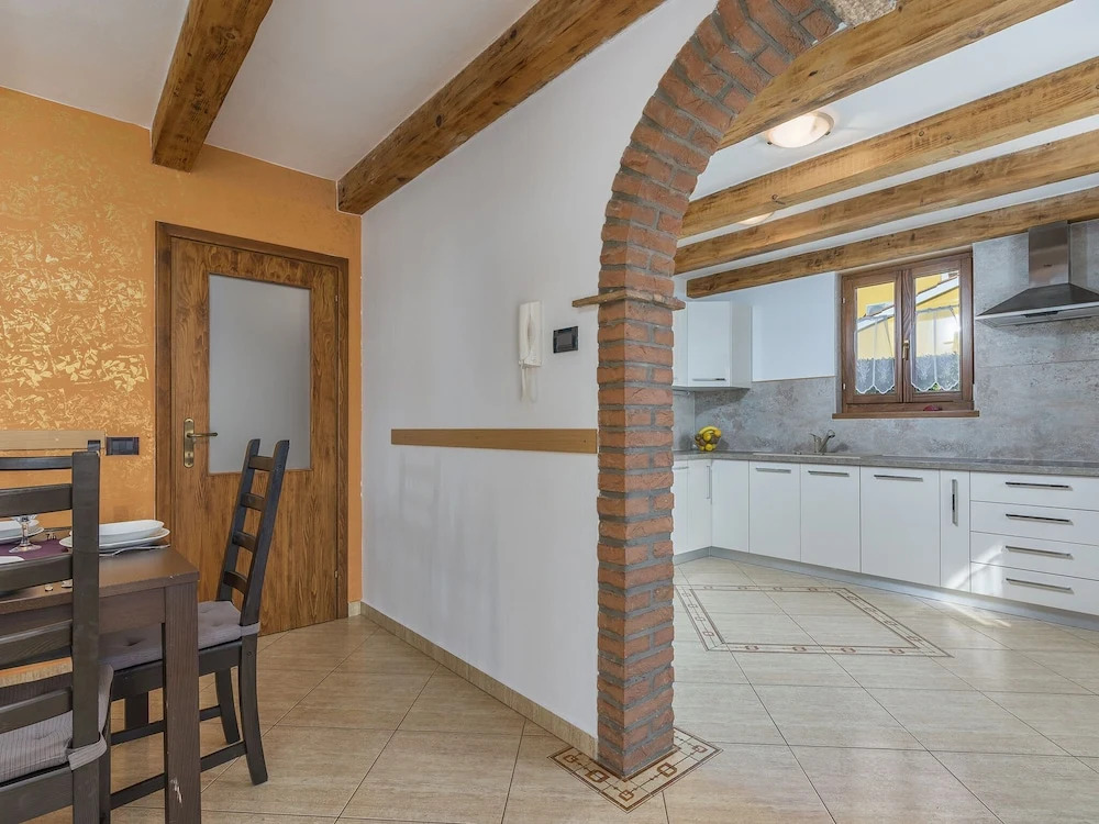 Villa with Private Pool Just 10 Minutes Drive From the Beach And Porec Center