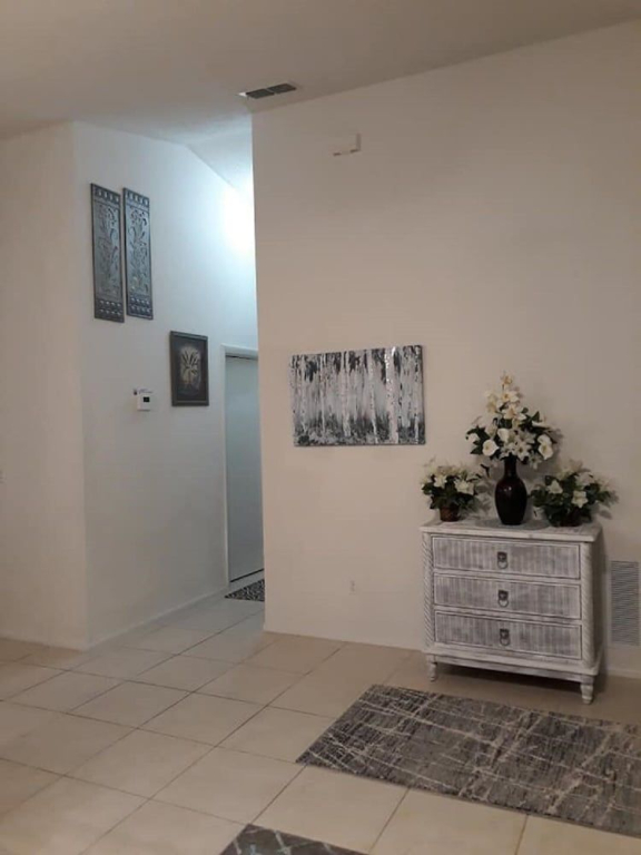 Hl116n Hampton Lakes 4 Bed